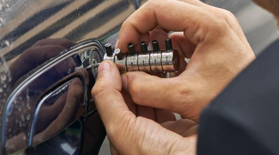 Professional gutter cleaning in Humboldt, SD